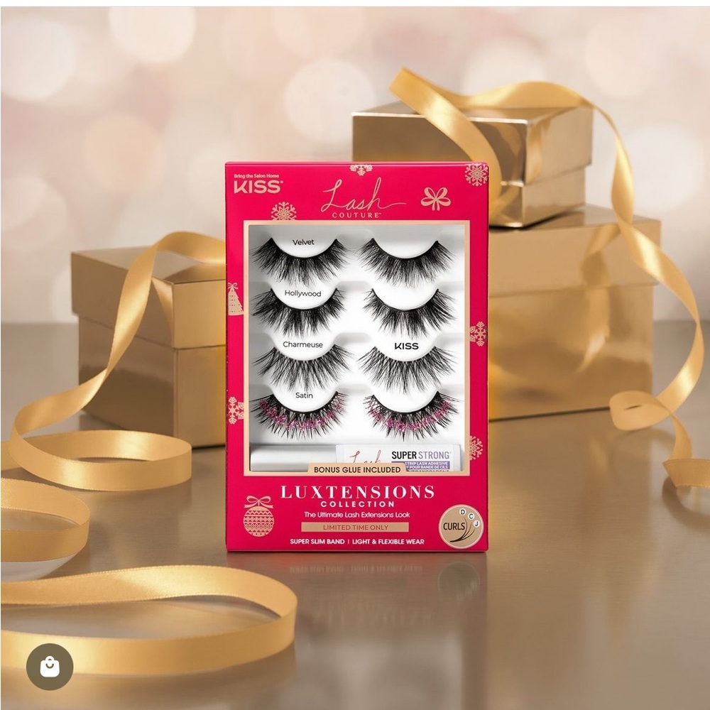 New in box KISS Lash Couture Holiday Luxtensions lash extensions multipack